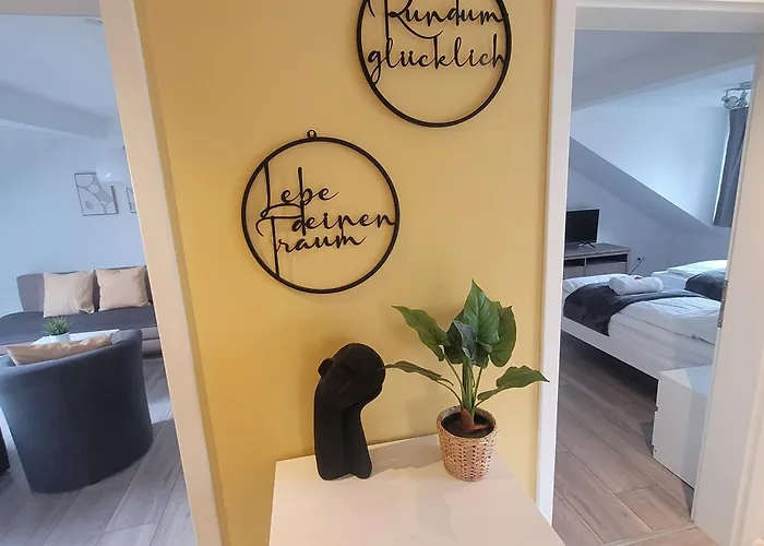 Schoene Naehe Schwetzingen-hockenheim *